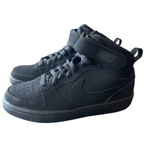 Nike Black Court Borough Mid 2 (GS) 4Y NEW